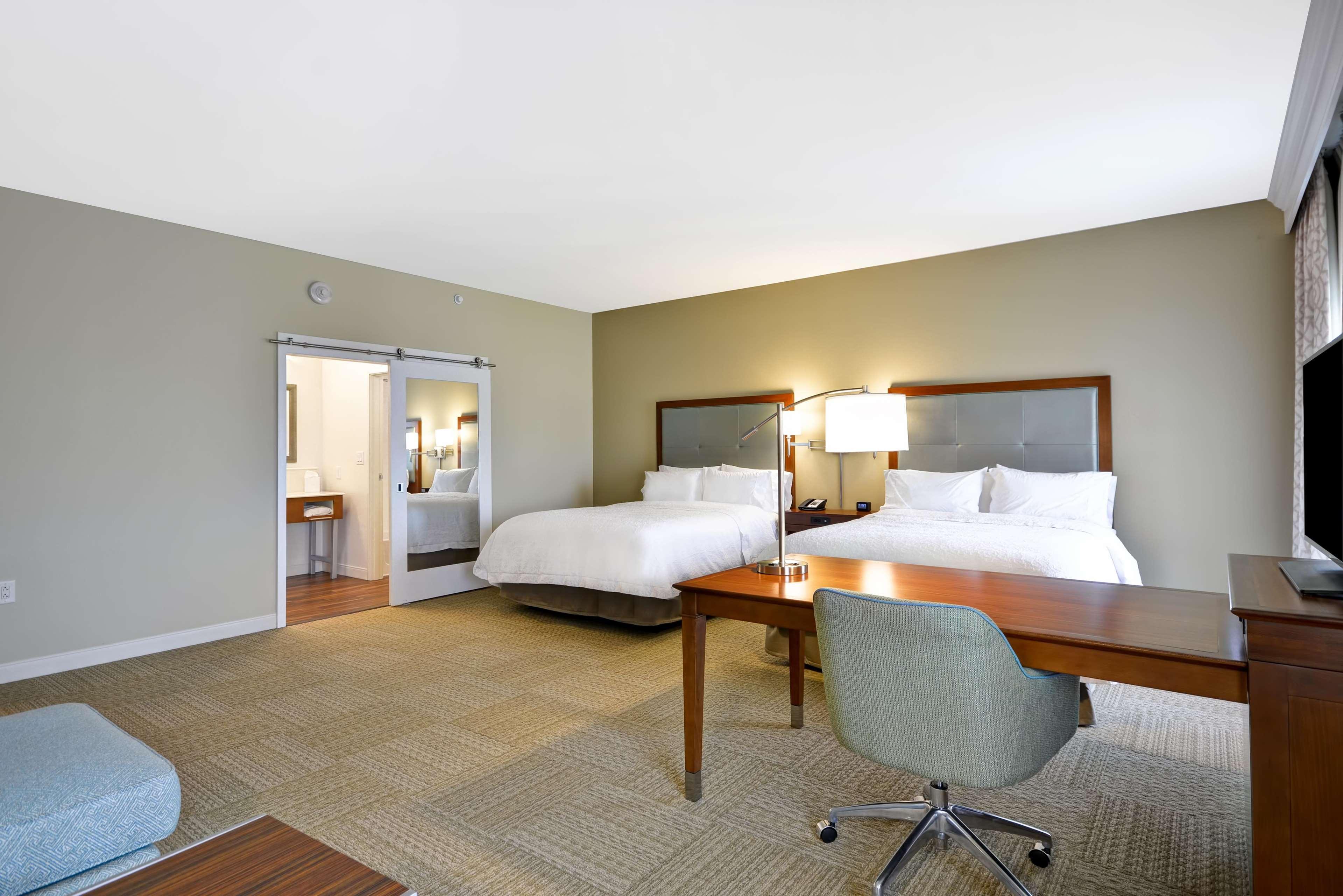 Hampton Inn & Suites Charleston Airport Норт Чарлстън Екстериор снимка