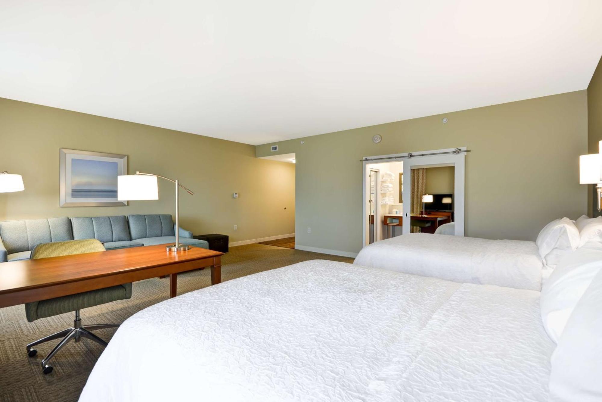 Hampton Inn & Suites Charleston Airport Норт Чарлстън Екстериор снимка