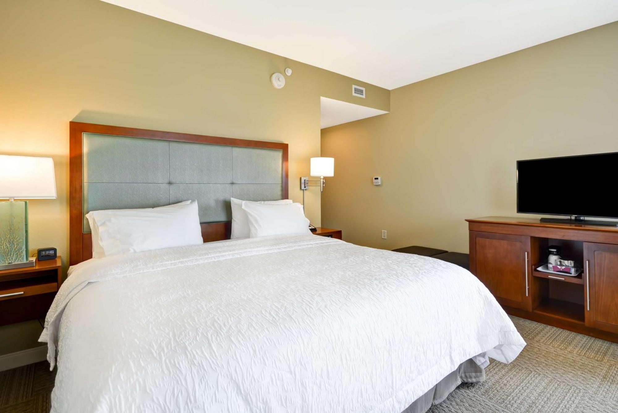 Hampton Inn & Suites Charleston Airport Норт Чарлстън Екстериор снимка